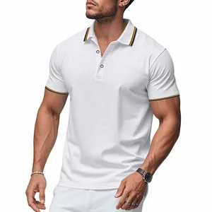 Vue détaillée d'un polo blanc pour homme avec col à rayures contrastées élégant