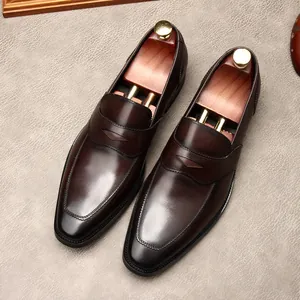 Premium dunkelbraune Leder-Loafer für Herren, stilvolle Business-Slipper für den Alltag