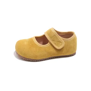 Yellow suede Mary Jane shoes for girls, children's spring single shoes with Velcro strap.