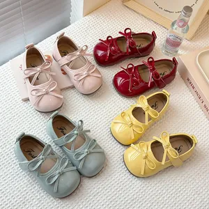 Girls Mary Jane Shoes Bow Patent Leather Princess Flats Non-Slip Soft Sole Spring Autumn School Party Shoes