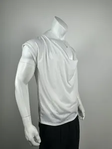Débardeur blanc sans manches pour homme avec col bénitier et design drapé décontracté