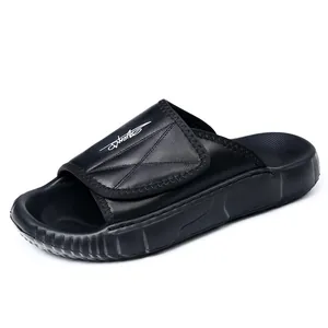 Sandales en cuir de vachette pour hommes avec semelle épaisse en EVA et adhérence antidérapante