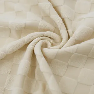 Vista macro detallada de tela jacquard de tablero de ajedrez pesada de alta calidad en crema