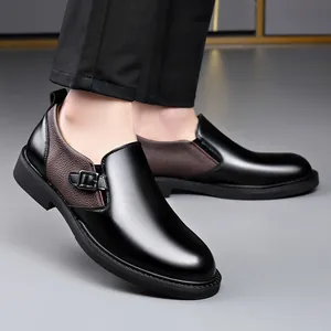 Mocasines clásicos de cuero para hombre, elegantes zapatos de negocios de estilo británico.