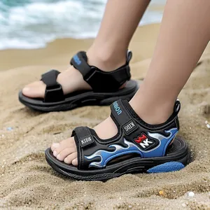 Sandalias de playa transpirables para niños con diseño de llamas azules de moda y frescas