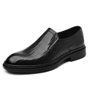 Black men's slip-on leather shoes with embossed pattern for business formal wear