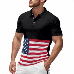 Vista dettagliata della polo da uomo nera con stampa bandiera americana in tessuto traspirante.