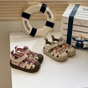 Sandalias deportivas para niños con punta cerrada, malla transpirable y suela suave