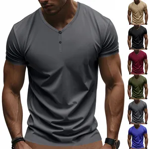 Vue détaillée d'un t-shirt Henley de sport pour hommes montrant les différentes couleurs disponibles