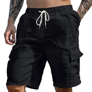 Atmungsaktive Herren-Cargo-Shorts aus schwarzem Leinen mit Taschen und Tunnelzug im Detail