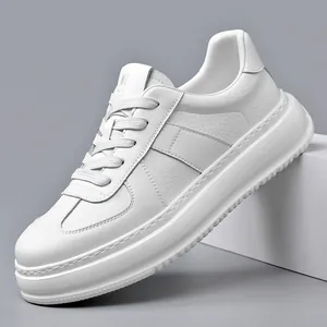 Chaussures de Skate Blanches en Cuir de Vachette Homme Semelle Épaisse Semelle en Mousse Caoutchouc Baskets Mode Décontractées
