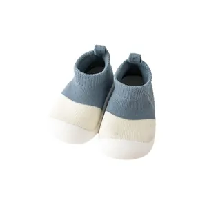 Scarpe da passeggio per neonati in maglia bicolore con suola morbida antiscivolo