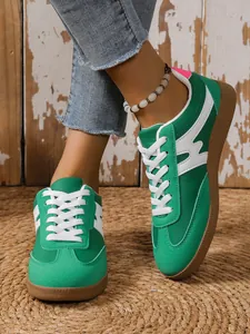 Retro grüne Damen GAT Sneaker mit bequemer flacher Gummisohle für den täglichen Alltag