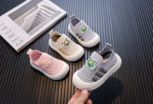 Breathable mesh fly-knit toddler walking shoes with soft non-slip soles for boys and girls