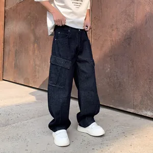 Streetwear loose fit dark blue washed denim cargo jeans for men with side pockets