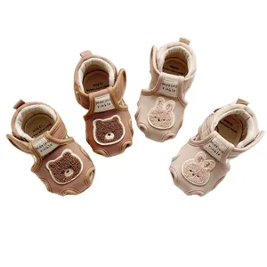 Soft-soled cartoon baby sandals with cute bear and rabbit patches for toddlers