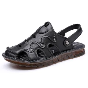 Sandales classiques pour hommes en cuir noir avec semelle en gomme durable