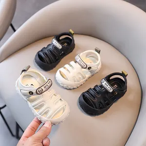 Sandales à Bout Fermé Été pour Garçons Chaussures de Marche Semelle Souple Antidérapantes Chaussures de Plage pour Bébés Décontractées