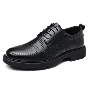 Atmungsaktive schwarze Herrenschuhe aus Leder mit Lochmuster für Business und Hochzeit