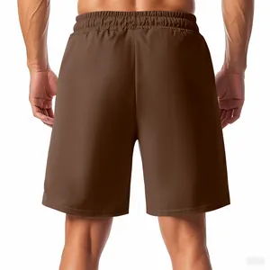 Vue arrière du short de golf décontracté côtelé marron pour homme