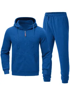 Conjunto deportivo de hombre con sudadera con capucha y cremallera y pantalones
