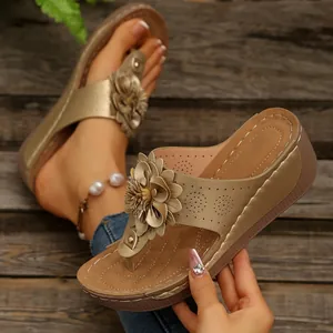 Women Summer Wedge Sandals 3D Flower Decoration PU Leather Platform Slippers Casual Open Toe Outdoor Beach Plus Size Slides