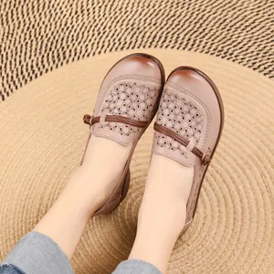 Soft and breathable hollow-out leather mother shoes for elderly women in 2025 style