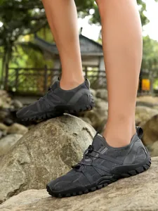 Professionele lichtgewicht sneldrogende waterschoenen voor buitenwaden en wandelen op rotsen