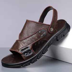Sandales pour hommes en cuir marron respirant avec semelle souple et bride arrière