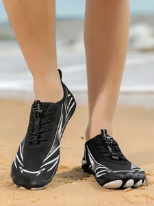 Rutschfeste, schnell trocknende Badeschuhe für Herren zum Schwimmen und Wandern