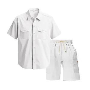 Completo uomo in velluto a coste bianco con camicia a maniche corte e pantaloncini