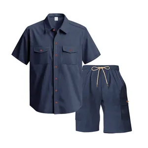 Completo due pezzi da uomo in velluto a coste blu navy con camicia cargo e shorts
