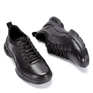 Zapatos de caminar transpirables de cuero negro para hombre con diseño calado