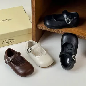 Retro French style girls Mary Jane leather shoes in classic black white and brown