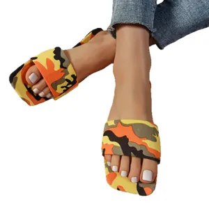 Stylish women's camouflage flat sandals, vibrant open toe beach slides for summer 2025