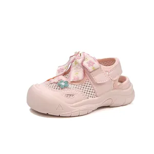 Sandalias de malla rosa para niñas con lazo floral y suela de goma antideslizante para bebés