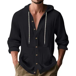 Chemise à capuche ample en lin noir pour homme avec manches longues et boutons pour le loisir.