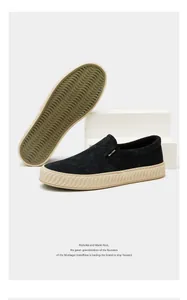Lässige schwarze Herren-Slipper aus Segeltuch mit strukturierter Sohle in Creme