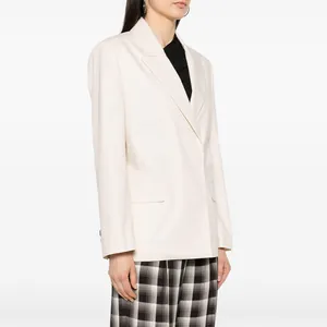 Elegante blazer sartoriale da donna bianco sporco con revers a lancia e tasche a pattina