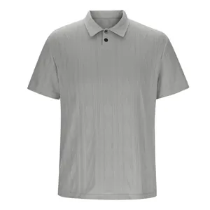 Graues Herren-Polohemd mit kurzem Arm und markantem gestricktem Rautenmuster für Freizeit