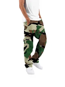 Herren-Cargohose mit Camouflage-Muster, lockere Passform und mehreren Taschen