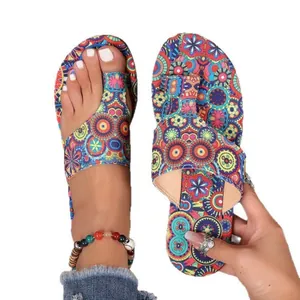 Bohemian ethnic style floral print flat toe-loop sandals for women, summer beach footwear