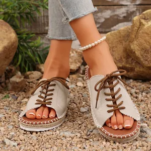 Chaussons en Denim pour Femmes à Sangles Croisées Sandales de Plage Plates Boho Bout Ouvert Décontracté