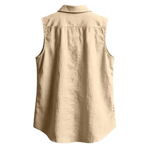 Detaillierte Rückansicht eines minimalistischen beige Leinenhemds für Herren ohne Ärmel