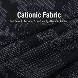 Detailed view of cationic jacquard fabric on a men's seamless quick-dry athletic top