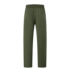 Vue arrière du pantalon décontracté vert armée pour homme avec taille élastique et poche
