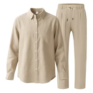 Set in lino da uomo con camicia a maniche lunghe e pantaloni coordinati con coulisse