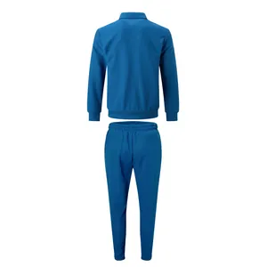 Vue arrière de l'ensemble de sport bleu en maille gaufrée pour hommes avec veste