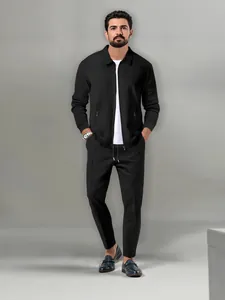 Survêtement homme noir en maille gaufrée avec veste zippée et pantalon