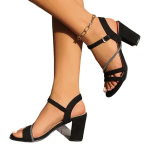 Elegante schwarze Sandalen mit Blockabsatz, Strassriemen und verstellbarem Knöchelriemen